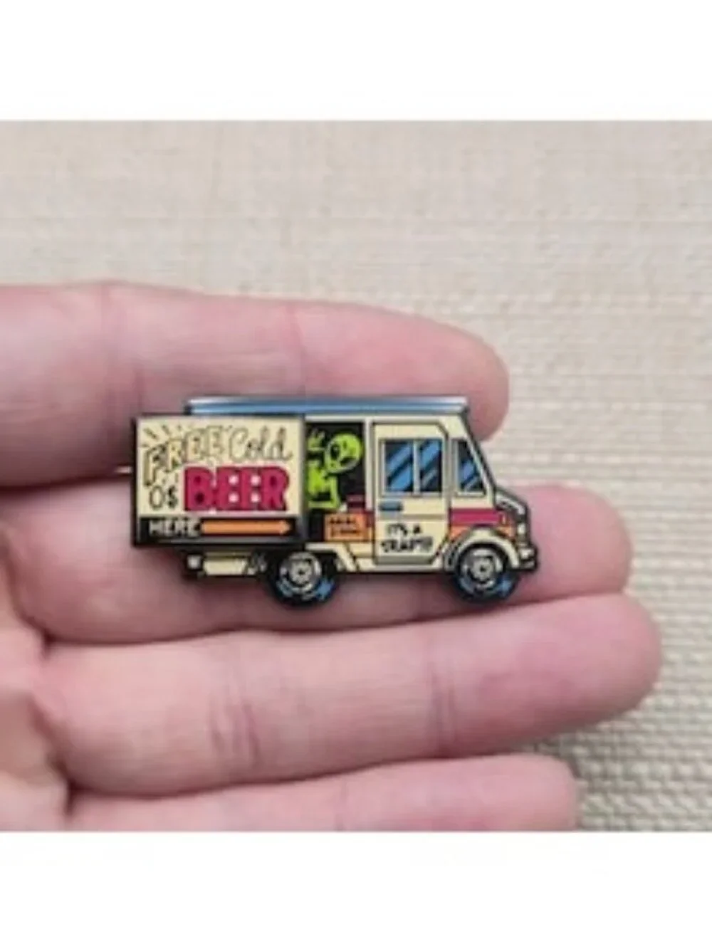 Funny Alien Free Cold Beer Truck It's A Trap Sci-Fi Humor Enamel Lapel Pin A8346